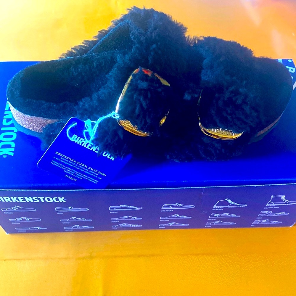 Birkenstock Arizona Big Buckle Shearling Black w/ Gold Buckle Size 38 New
